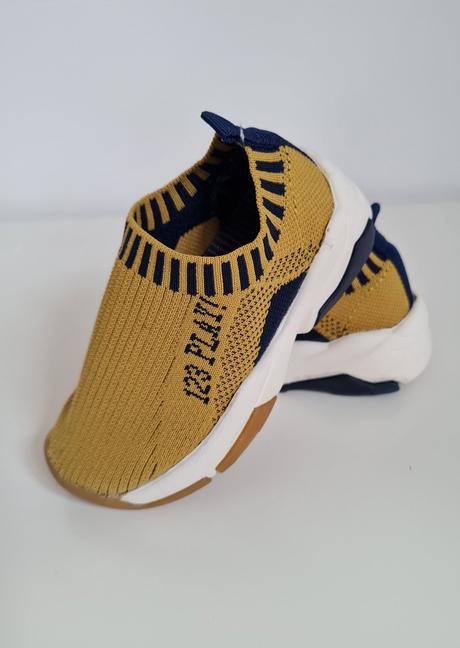 Tenisky s ponožkovým patentom, zara,19