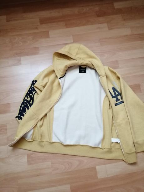 Mikina zn. reserved, reserved,152