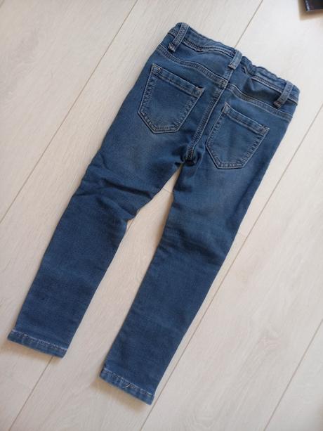 Dievčenské rifle, 110