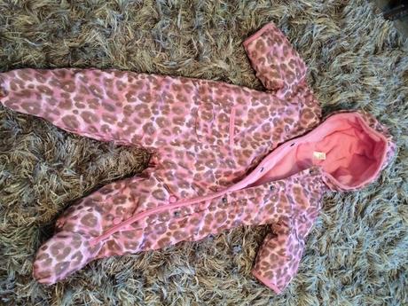 Next overal, next,62