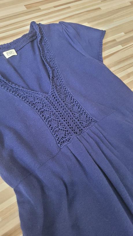 Modre pletene saty, f&f,s