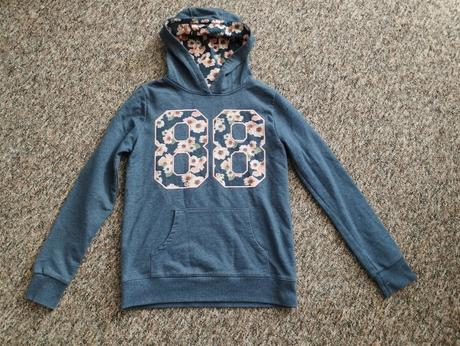 Mikina, f&f,152