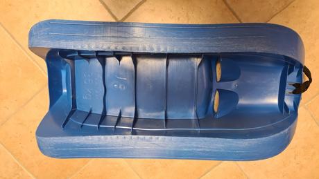 Penguin plast sánky do 35kg,