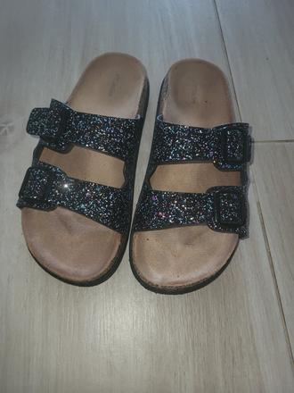 Slapky trblietkave, 39