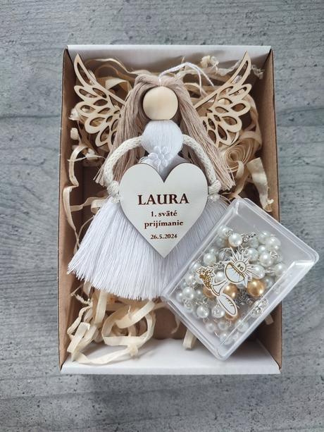 Macrame anjelik a ruzenček k prvému svätému prijím, 