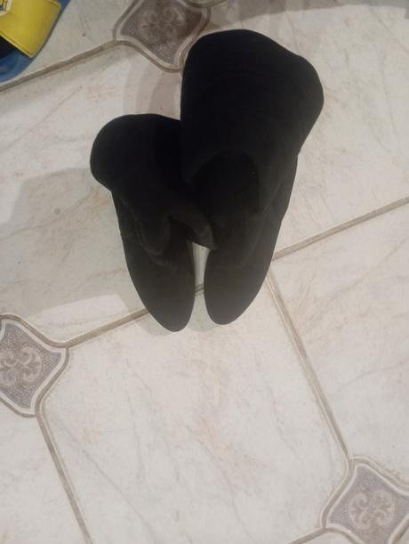 Cizmy cierne,prava koza, 37