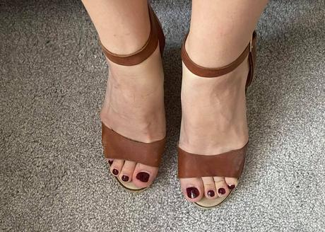 Sandalky na opatku veol.38, 38