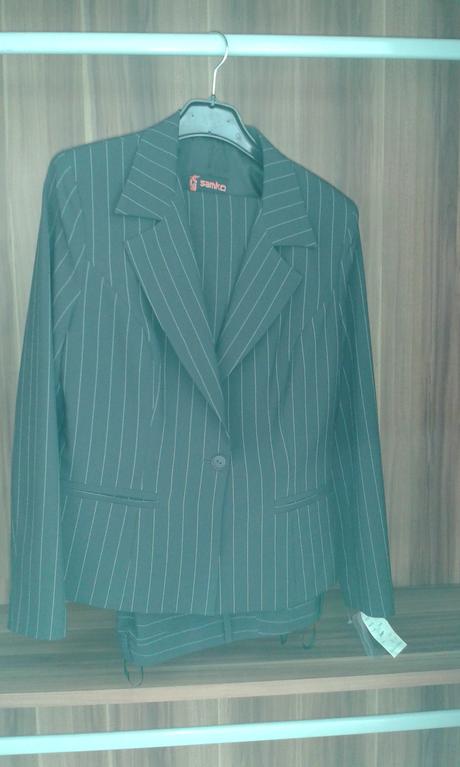 Spoločenské sako + nohavice veľ. 40, 40