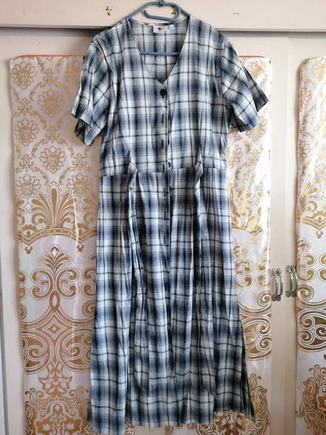 Midi šaty first avenue, 38