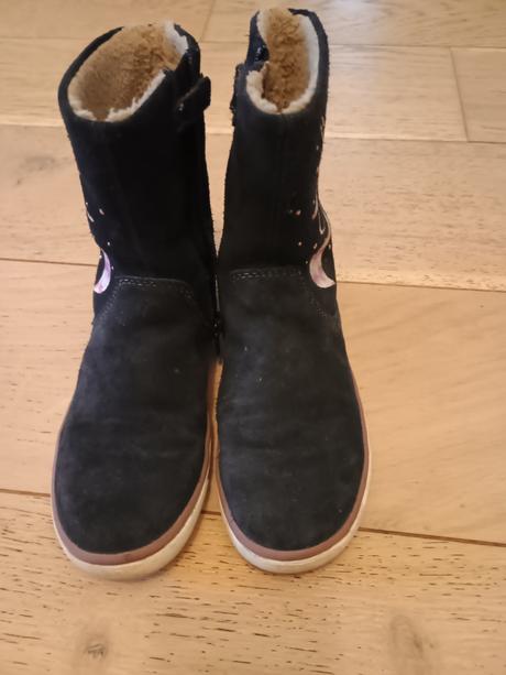 Čižmičky lurchi, lurchi,31