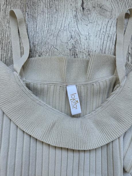 Pletene tielko s volanom, s