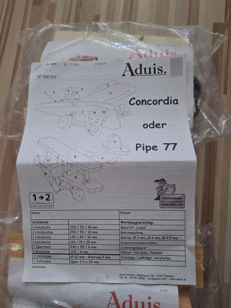 Drevena skladacka aduis,