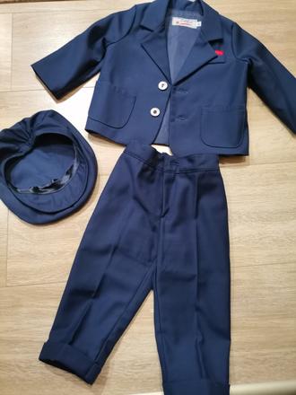 Oblek pre malého chlapa, 80