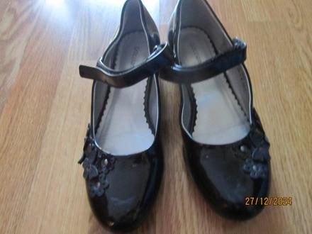 Lakovky 35, graceland,35