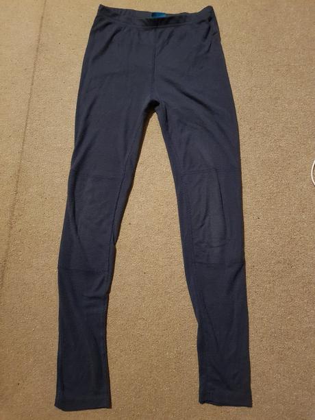 Tmavomodre spodky, alive,152