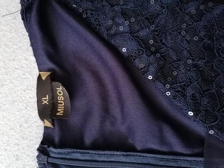 Šaty na slávnostné príležitosti, xl