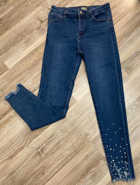 Krásne rifle s korálkami alebo s kamienkami,veľ.31, 30