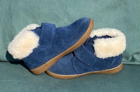 Semišové topánky, ugg,26