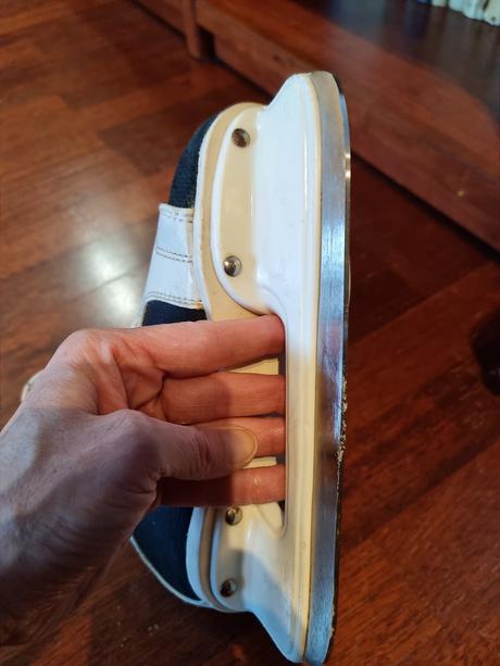 Korčule na ľad, 31