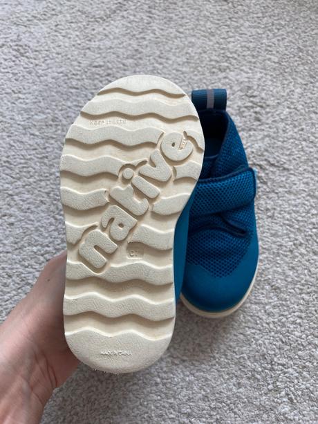 Prechodne topanky, 23