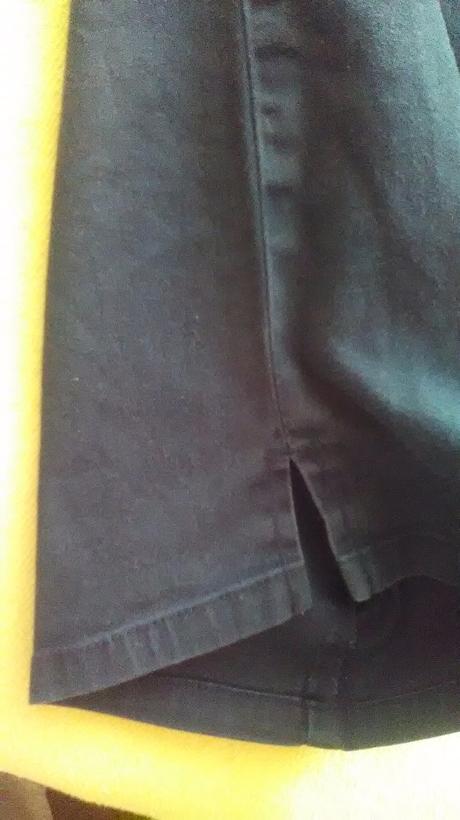 Tmavomodre nohavice veľkosť 42, 42