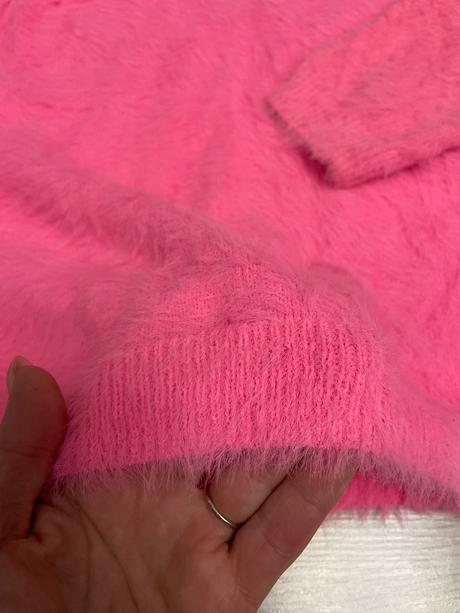 Úžasný svetrik, f&f,140