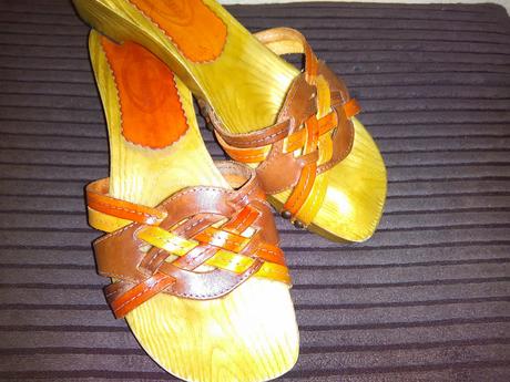 Šlapky - dreváky, 37