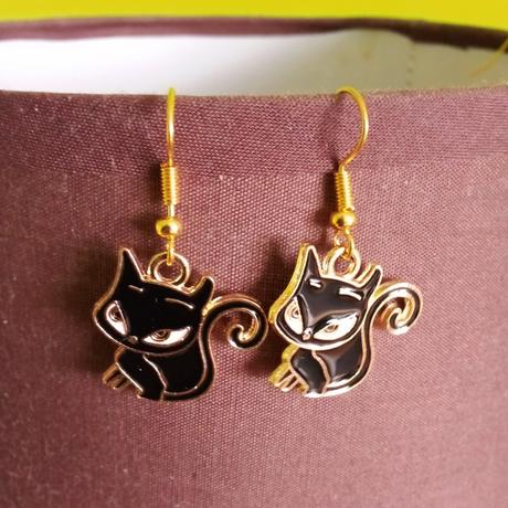 Náušnice mačka,