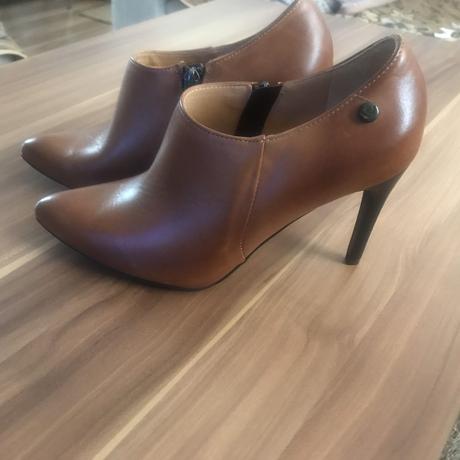 Keasne  koz. cizmicky zn. vojas vel. 38/25,5cm_, 38