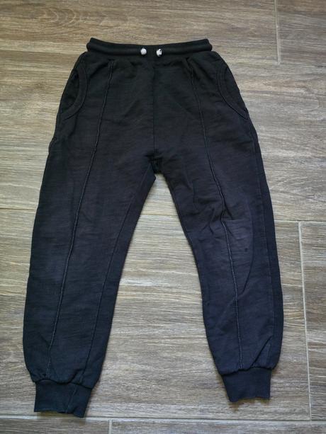 Tepláky č.110, zara,110