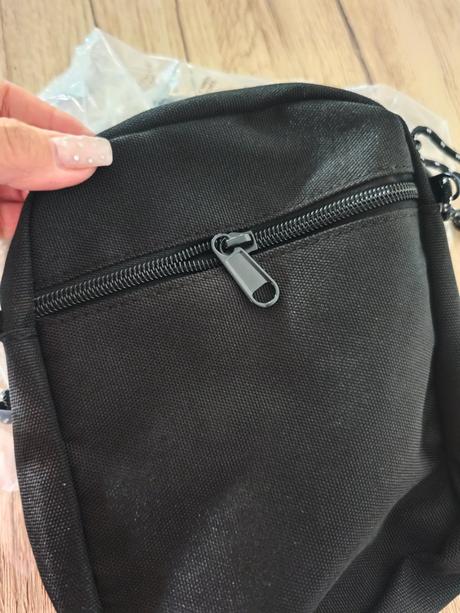 Higgins crossbody taška, 