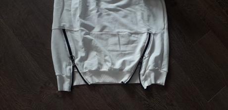 Športové šaty-dlhšia mikina s-m, s