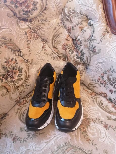 Štýlové tenisky už aj s poštou, 41