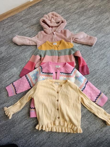 Mix oblečenia pre dievčatko 86, 86–98