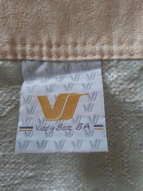 Luxusný prehoz na dvojposteĺ, 