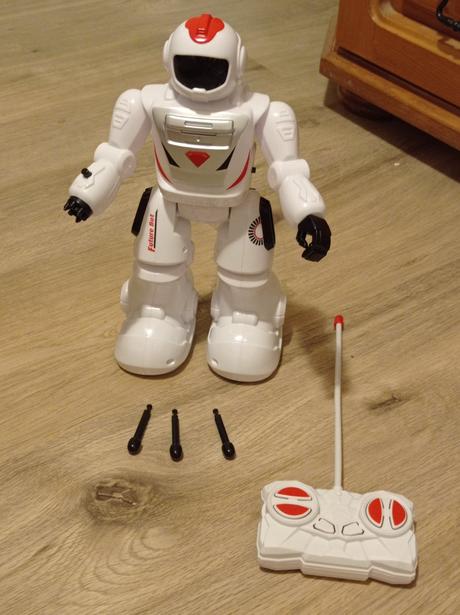 Robot na diaľkové ovládanie, 