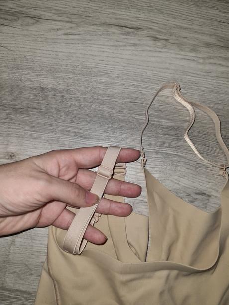 Sťahovacie prádlo, l