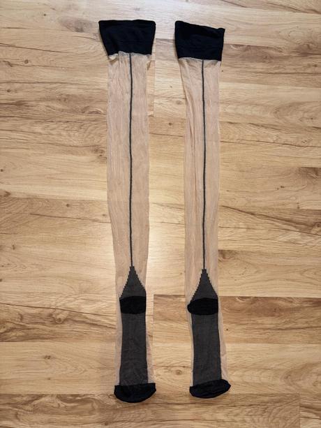 Silonky k podväzkom so zadným švom calzedonia, calzedonia