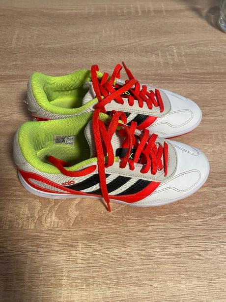 Halovky adidas, adidas,35