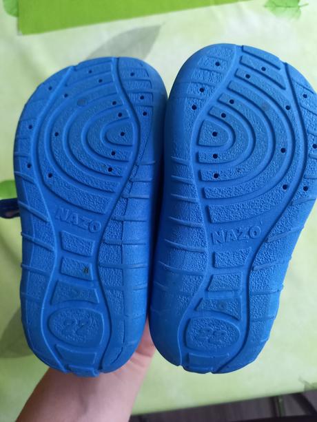 Papučky, nazo,22