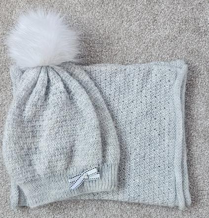 Čiapka a nákrčník, 116