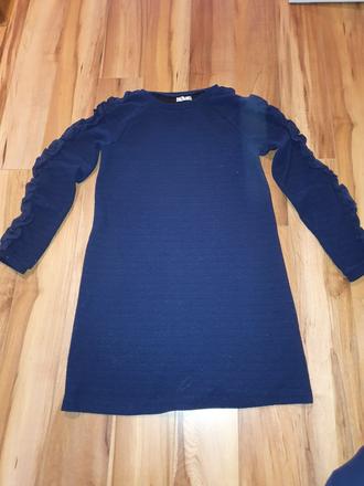 Krásne šaty dlhý rukáv 140/146, 146