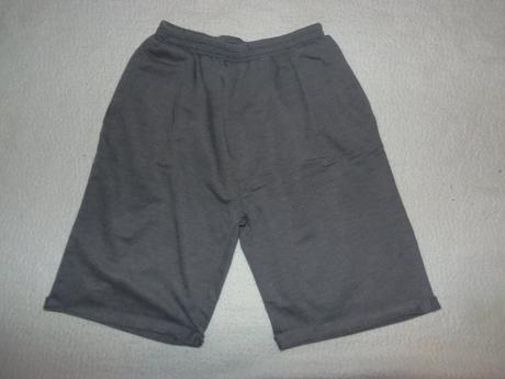 Šortky, next,140