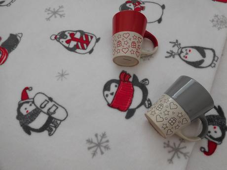 Deka huňatá  tučniaky, kocka  nové, 