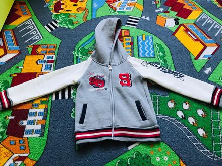 Frajerská mikina s kapucňou, 104