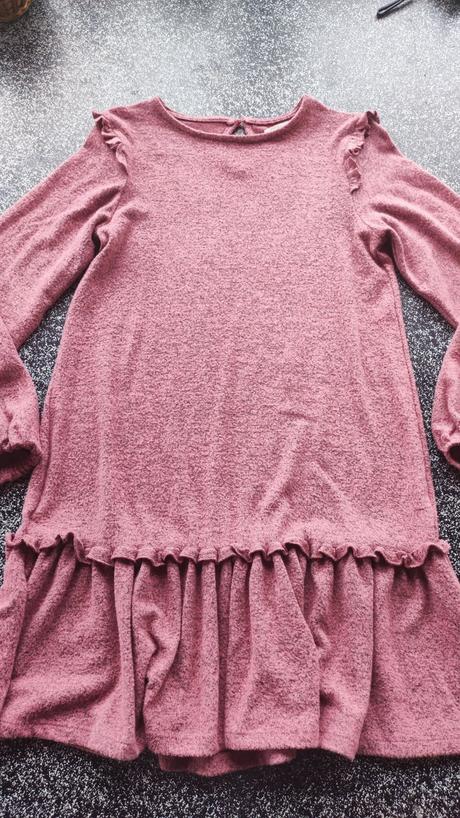 Dievcenske saty reserved vel. 152, reserved,152