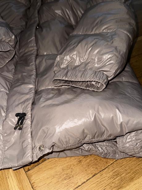 Predám luxusnu damsku zimnu bundu michael kors, michael kors,s