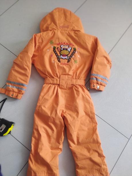 Zimný overal, 98