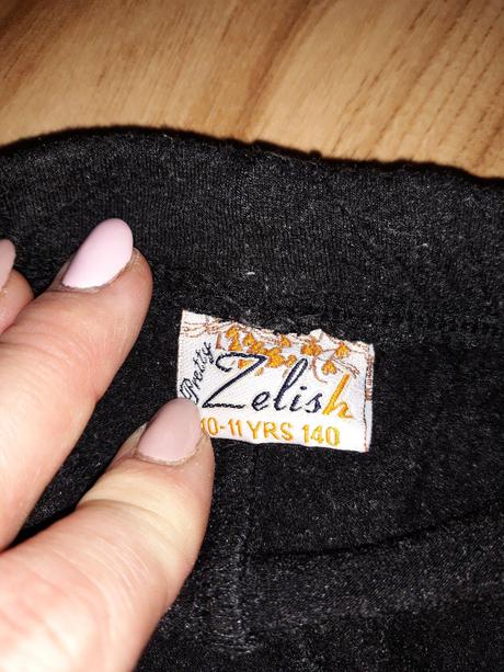 Dievčenské leginy č.140, 140