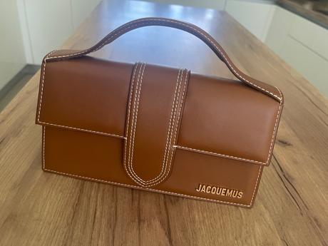 Jacquemus grand bambino, jacquemus